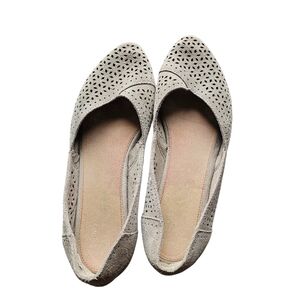 TOMS Suede Perforated Jutti Slip On Shoes | size 9